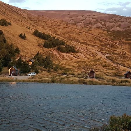 Lake Stella Mountain Huts Hotel Mt Lyford Exterior photo